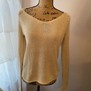 V neck sweater